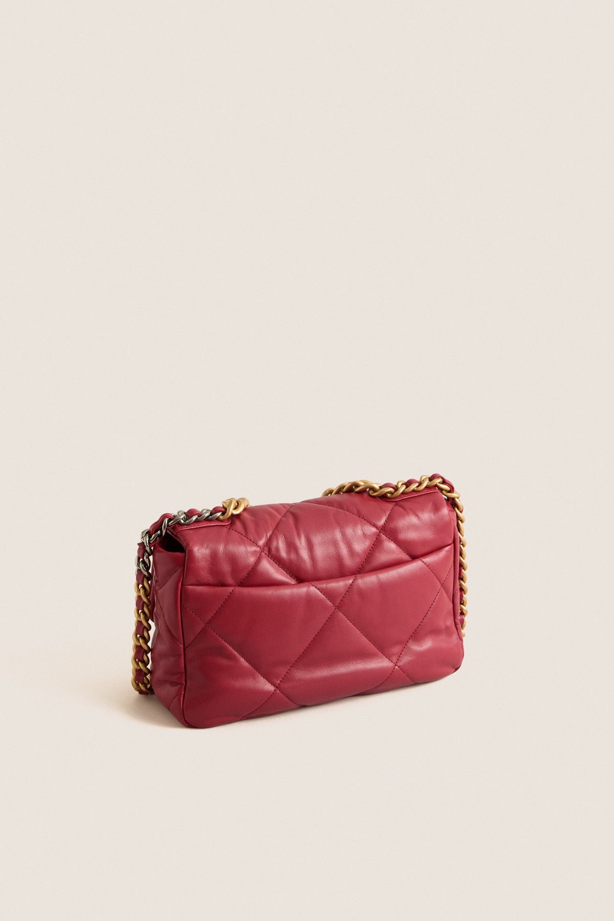 CHANEL Red 19 Chain Shoulder Bag