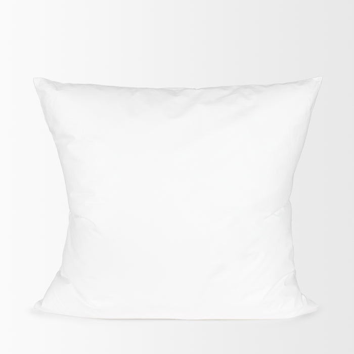 22 x 22 Non-Allergen Pillow insert