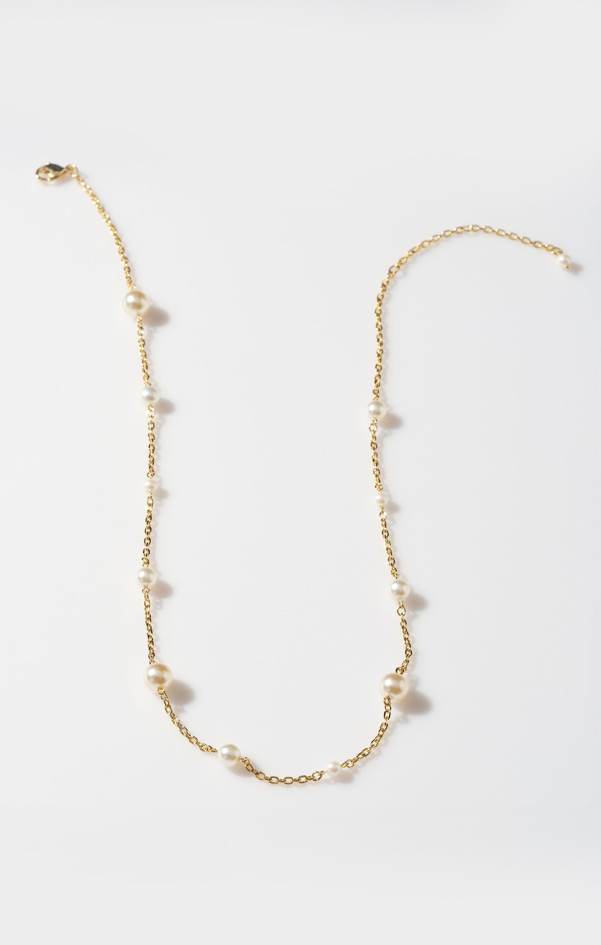 Faithy Jewels Charlotte Necklace ~ Gold/Pearl
