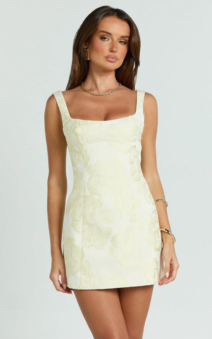 Orla Mini Dress - Jacquard Scoop Neck Fitted Dress in Lemon