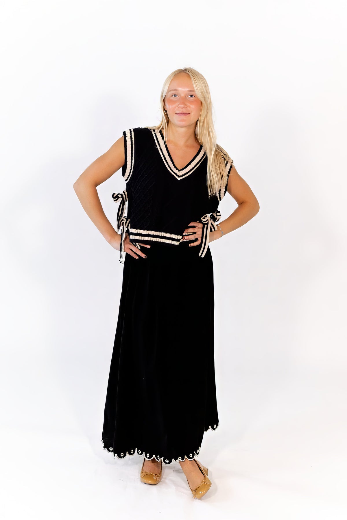 Silone Embroidered Eyelet Skirt
