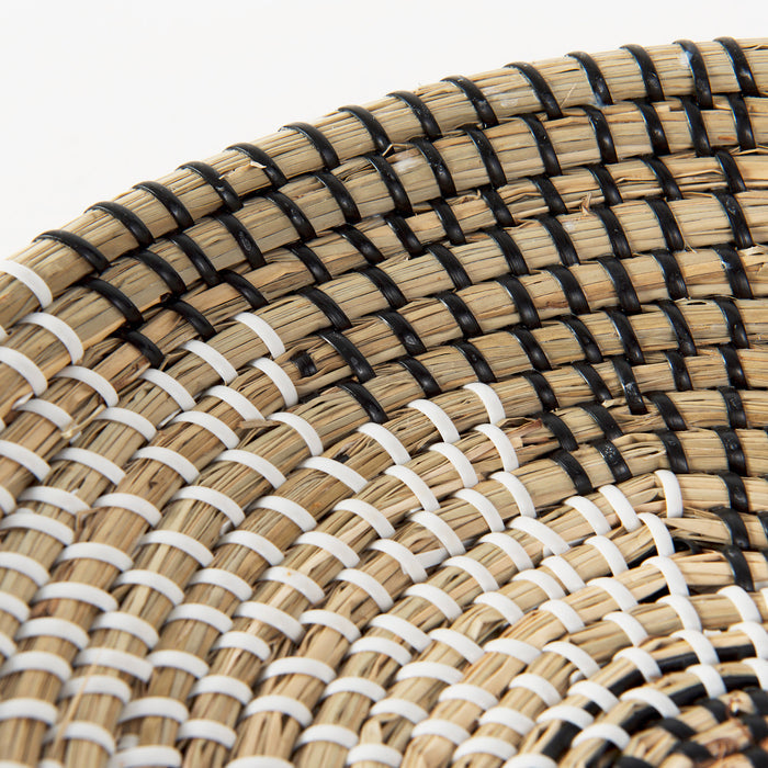 Luna 12.0L x 12.0W x 2.0H Light Brown Seagrass Round Wall Hanging Plate